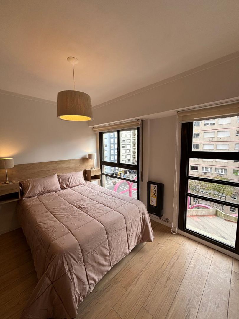 Monoambiente en venta reciclado a 2 cuadras del mar - Punta Iglesia