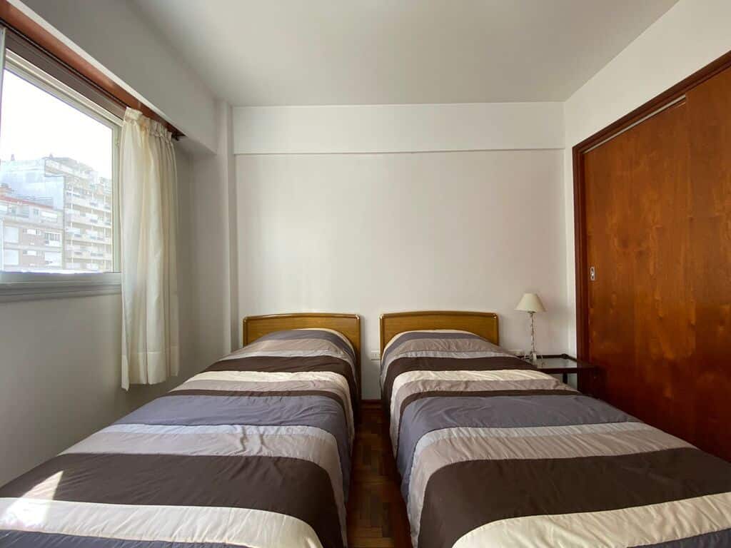 Departamento en alquiler 2 ambientes con cochera - Güemes - foto 8