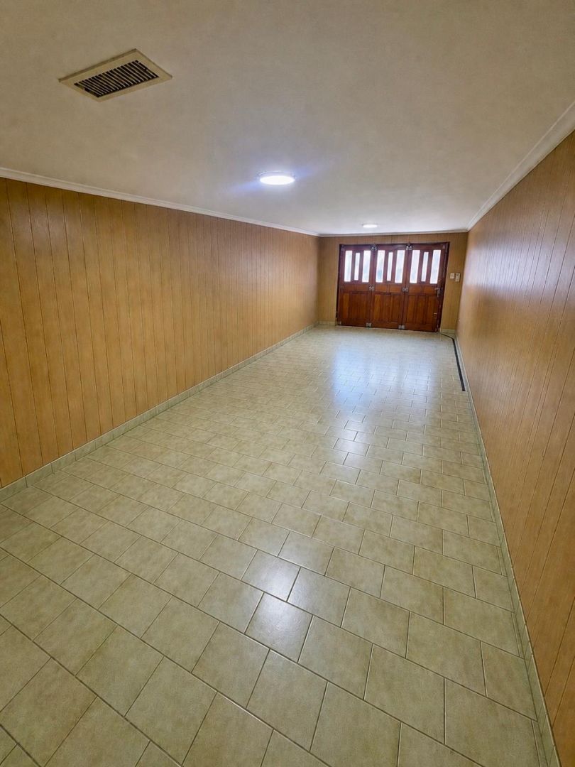Chalet en venta 5 ambientes con quincho y garaje - Parque Luro - foto 16