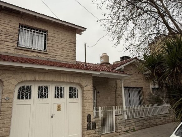 PH en venta 4 ambientes con garaje y terraza - Nueva Pompeya