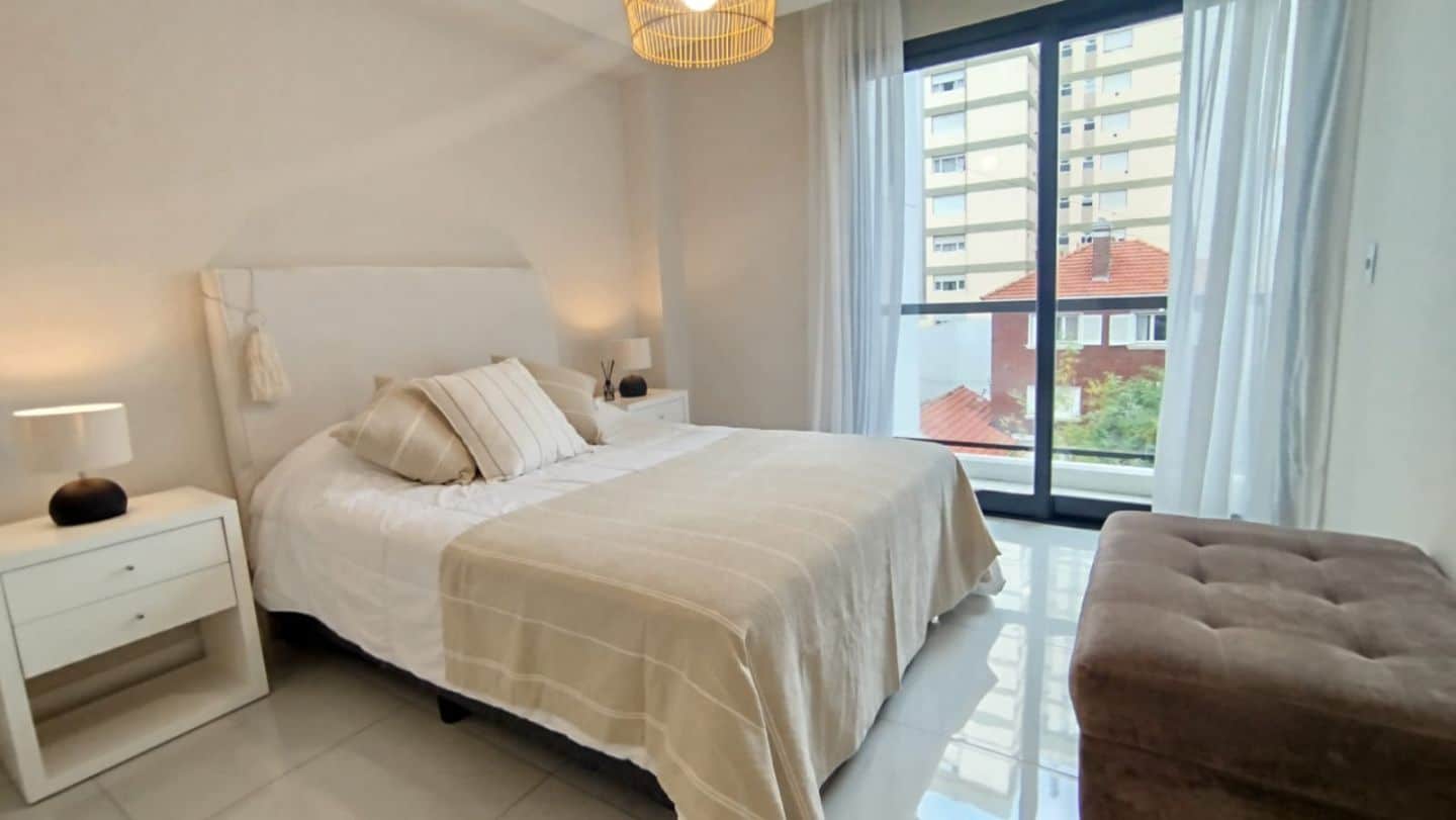 12ce9d2ff26e7a4ee40acf7d657c5784 Semipiso en venta 3 ambientes amoblado con balcón - Plaza Mitre - foto 10