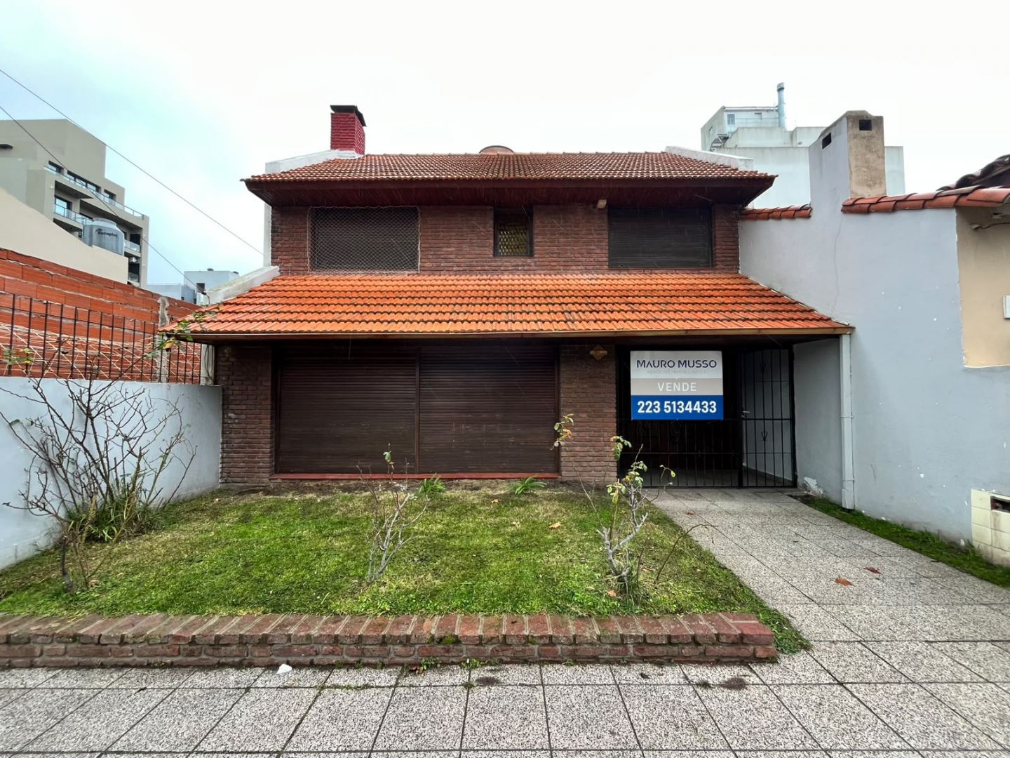 172b243b328d6bdeb97d7cb49a753cf9 Chalet en alquiler 4 ambientes con garaje y parque - Güemes - foto 2