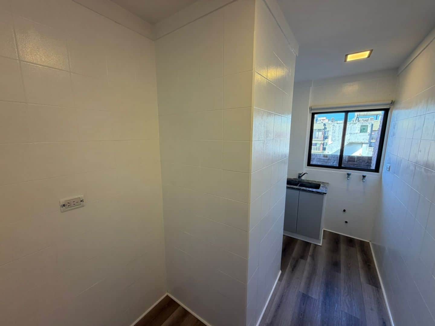 Departamento en venta 2 ambientes con terraza y cochera - Plaza Colón - foto 5