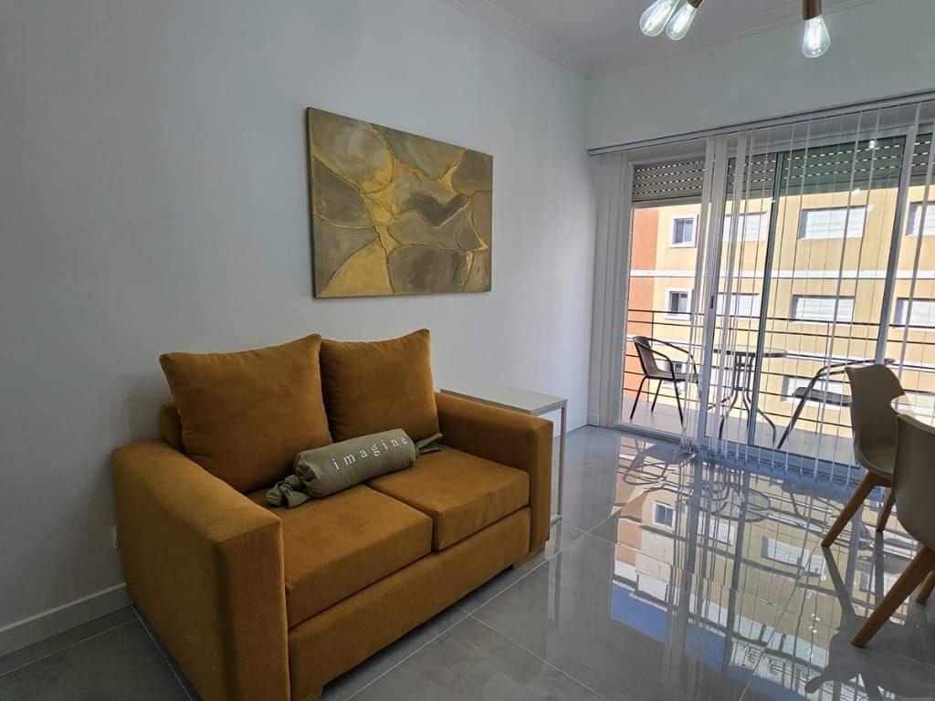 Departamento en venta 3 ambientes con balcón y DVH - Plaza Mitre - foto 2