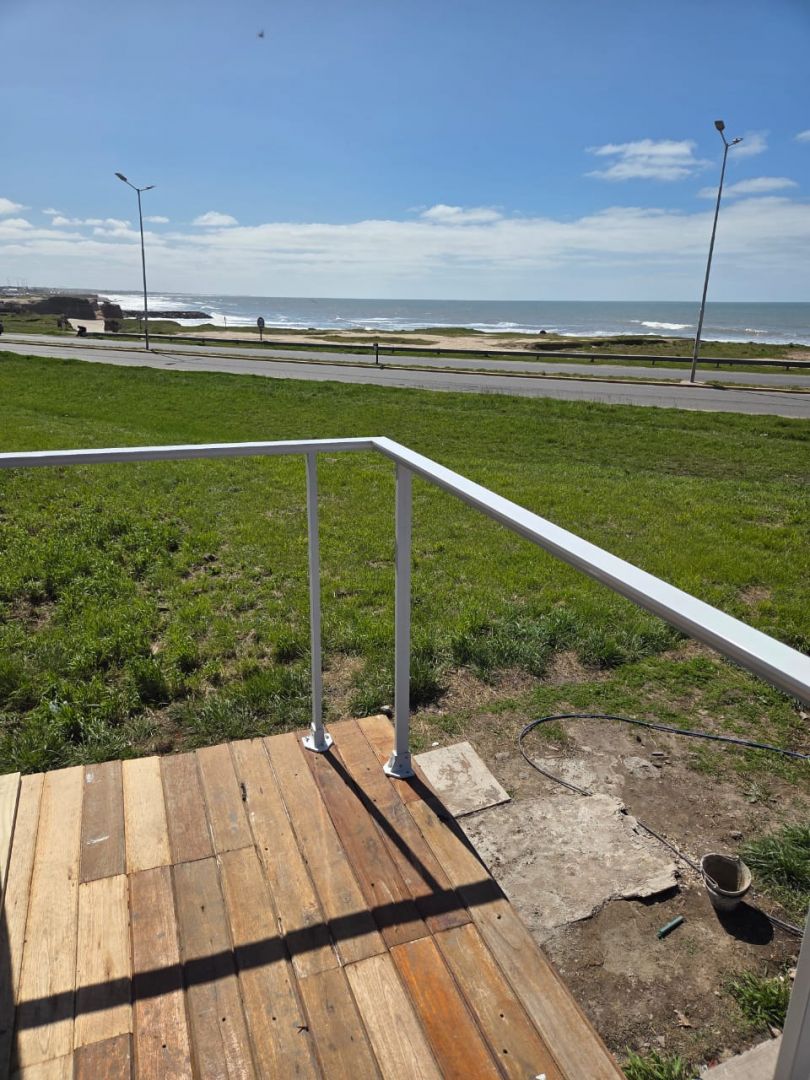 26bfb2ed30a13f8cf1dd3f2fb1cdde22 Dúplex en venta 2 ambientes a estrenar frente al mar - Playa Dorada - foto 14