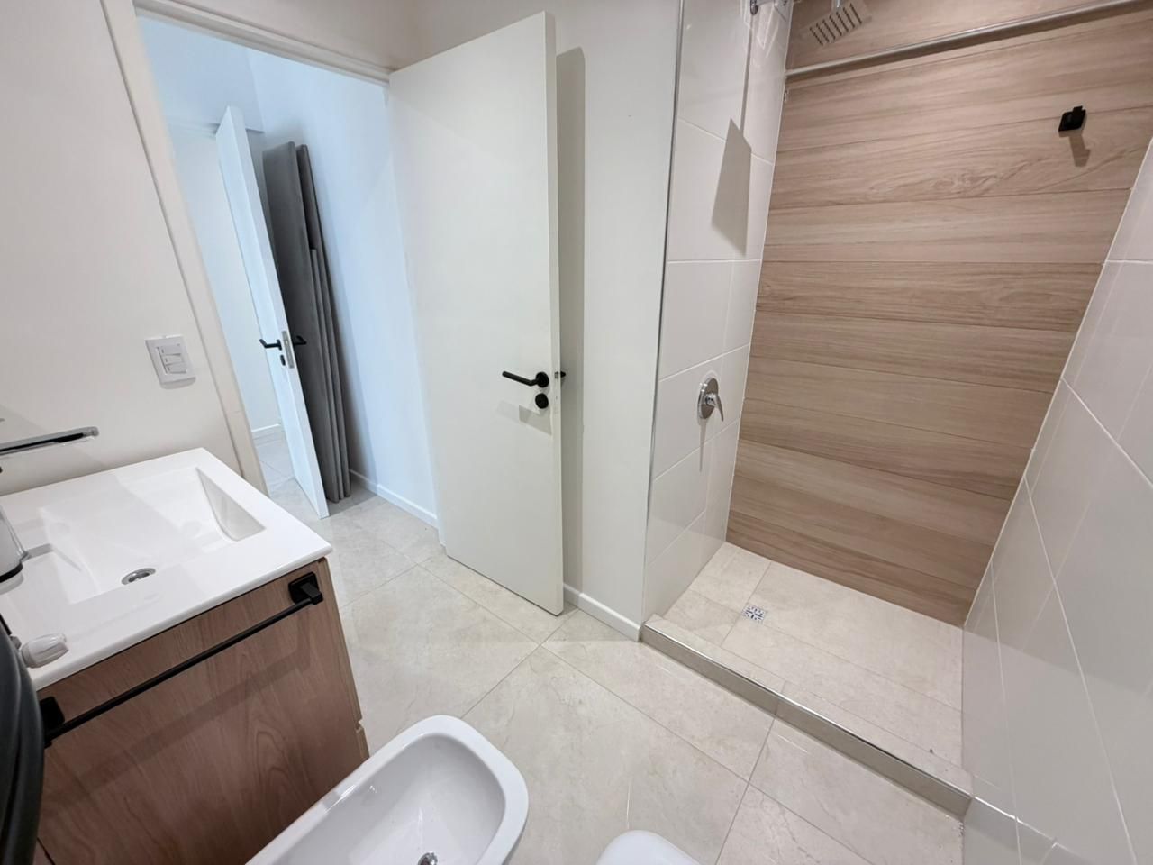 26d0519009b204e12a72bdd61433edd0 Departamento en venta 3 ambientes reciclado con patio - Plaza Colón - foto 11