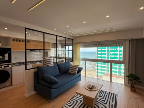 Departamento en venta 3 ambientes con vista al mar - Punta Iglesia