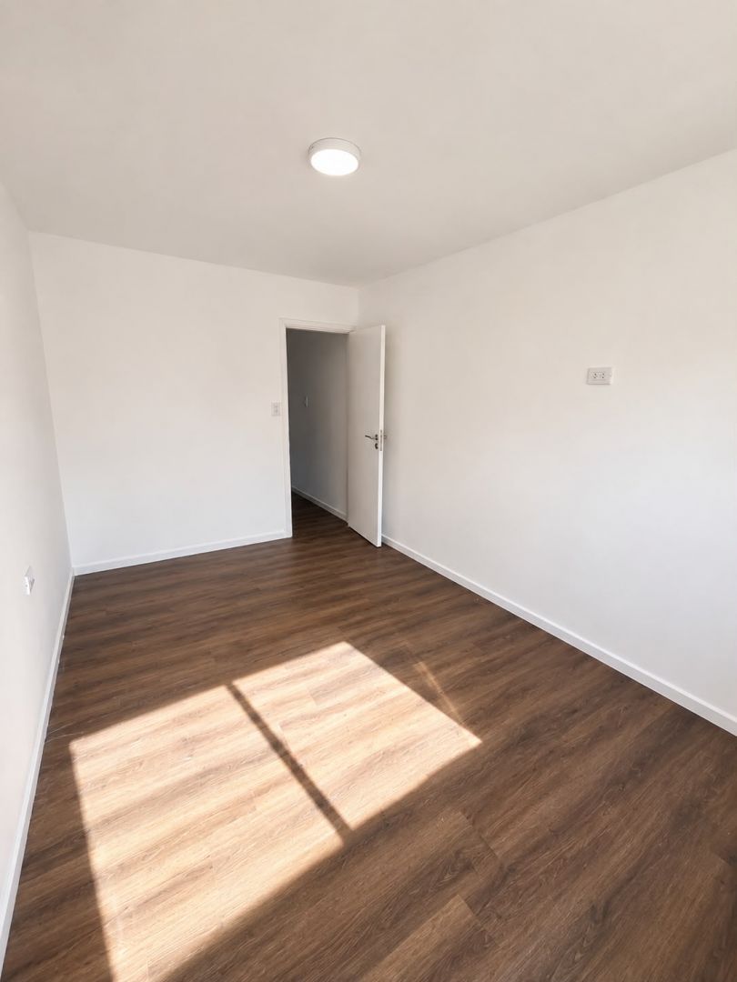 311f7d352fcdace542d52958aa58622b PH en venta en dúplex 3 ambientes a estrenar con patio propio - Don Bosco - foto 8