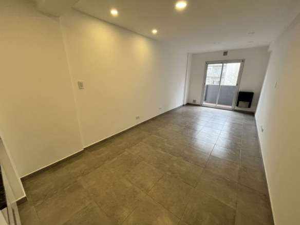 Monoambiente en venta con expensas bajas - Plaza Mitre