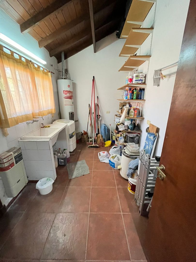 Chalet en venta 4 ambientes con pileta y quincho - Colina Alegre - foto 19