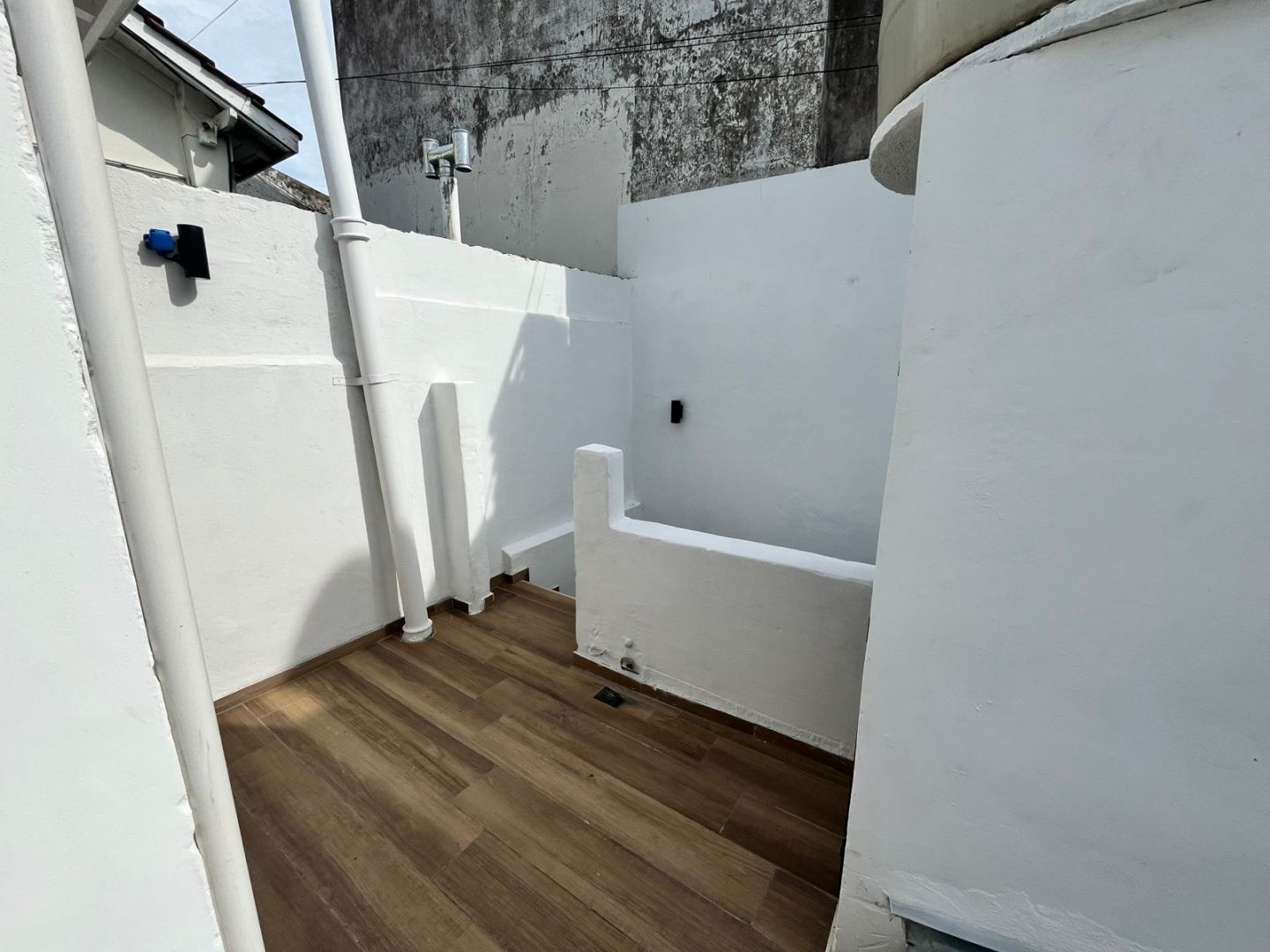 399a9d4c49c9ff0073e46f73c004f08c Casa en venta 4 ambientes con garage apto crédito - Barrio San José - foto 14
