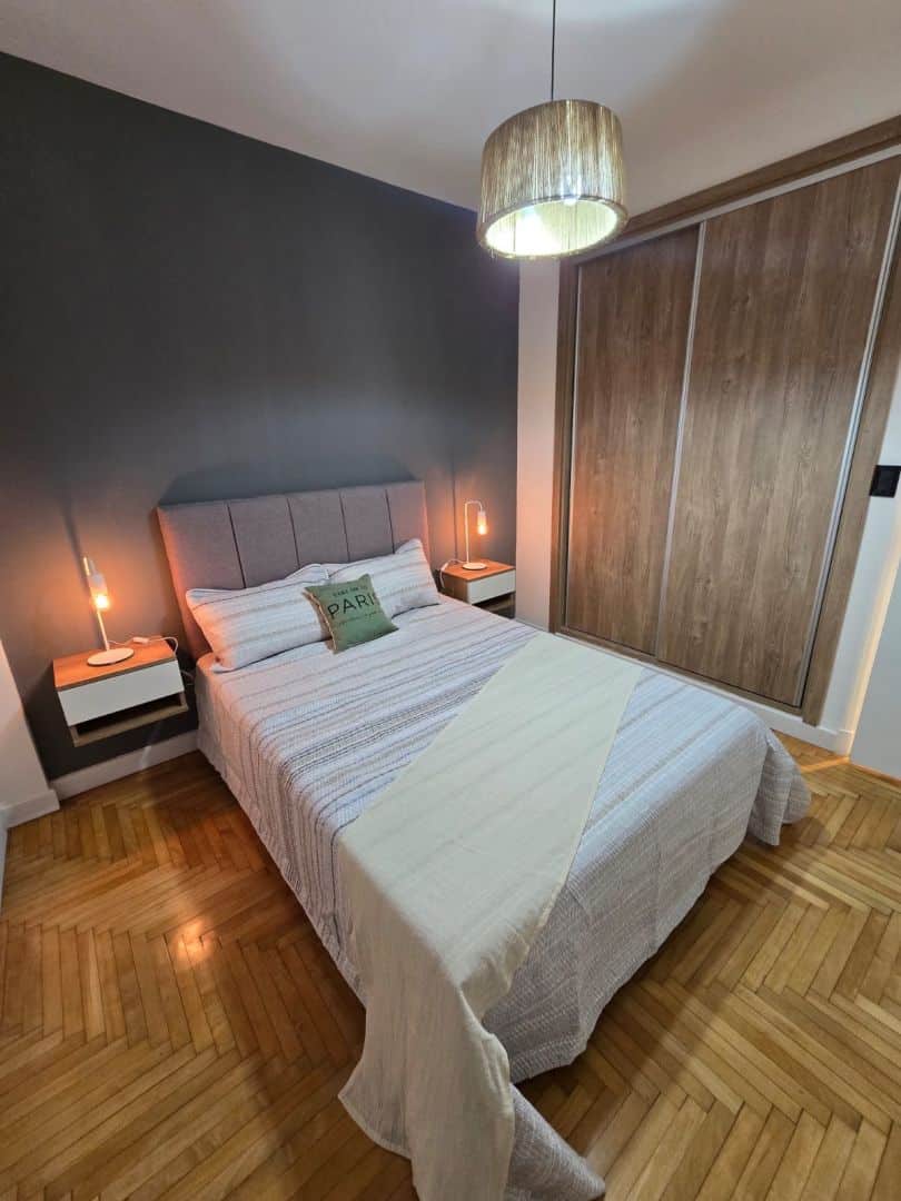 Departamento en venta 2 ambientes con dependencia amoblado - Plaza Colón - foto 9