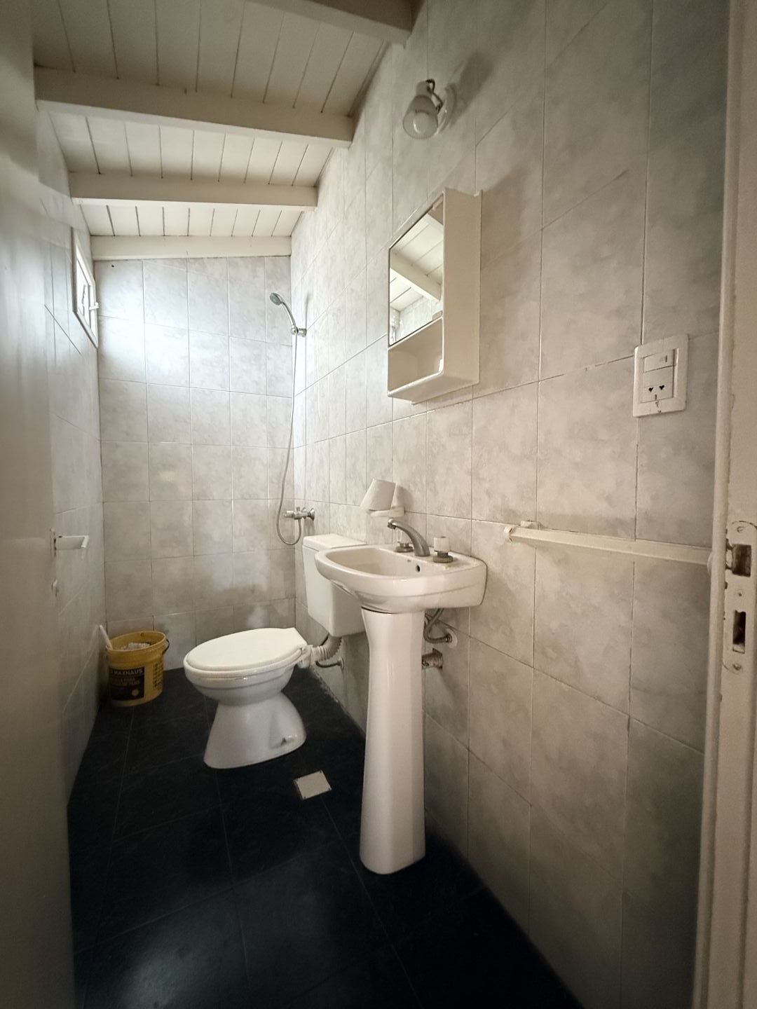 4186e7cd49fbc1af4bc6ffb5f700370b Local comercial en alquiler de 51 m² - Zona HPC - foto 4