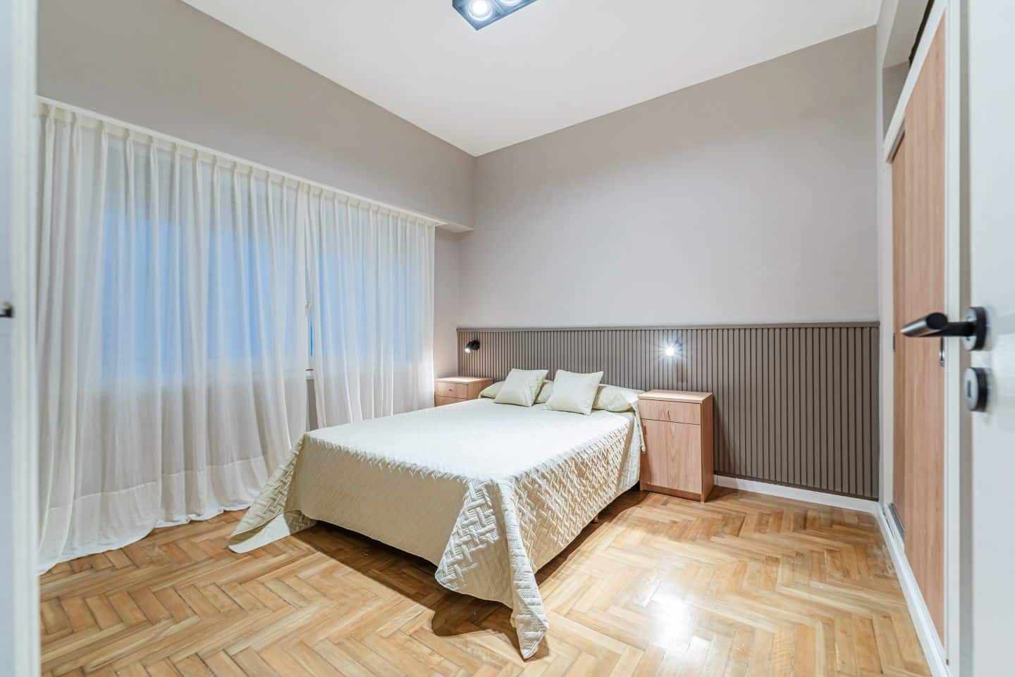Departamento en venta 2 ambientes amoblado - Plaza Colón - foto 7