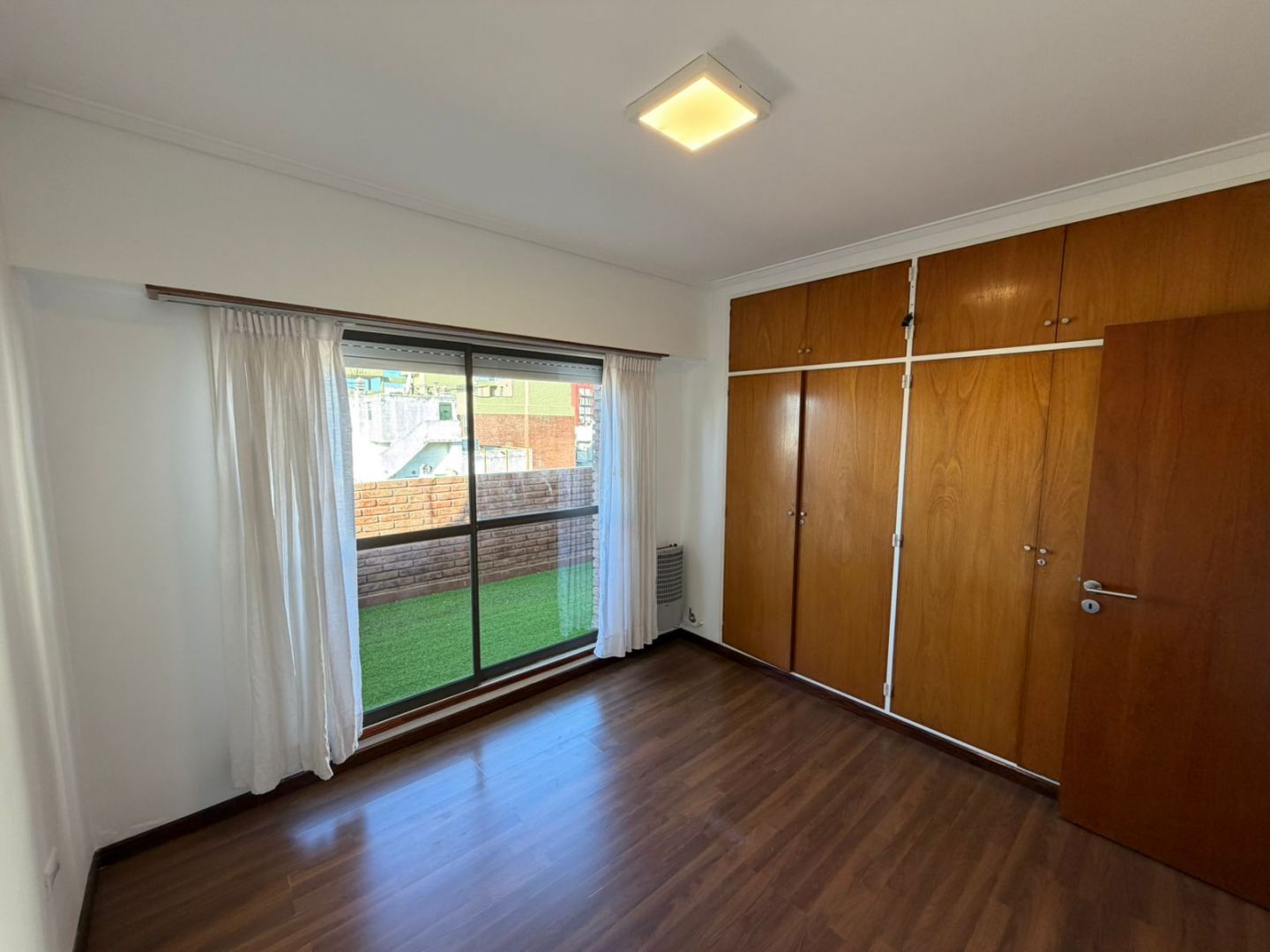 Departamento en venta 2 ambientes con terraza y cochera - Plaza Colón - foto 7