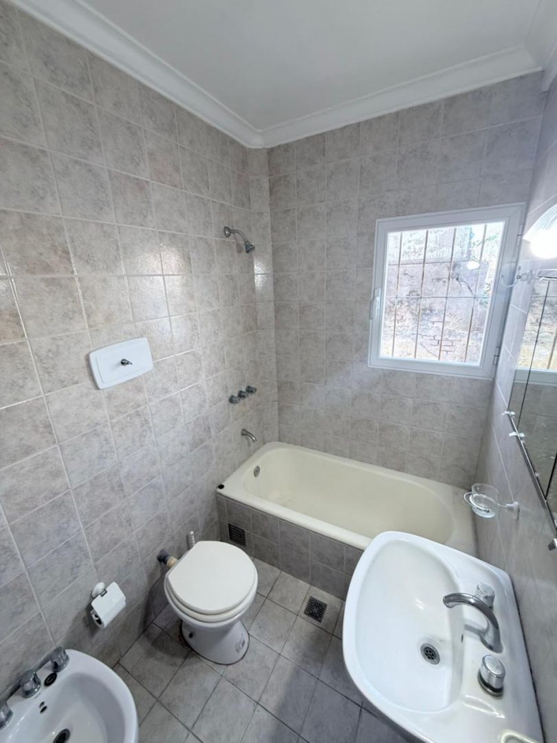 5763deca2b86fb45041212a2f47a9708 Departamento en venta 2 ambientes con cochera - Chauvín - foto 7