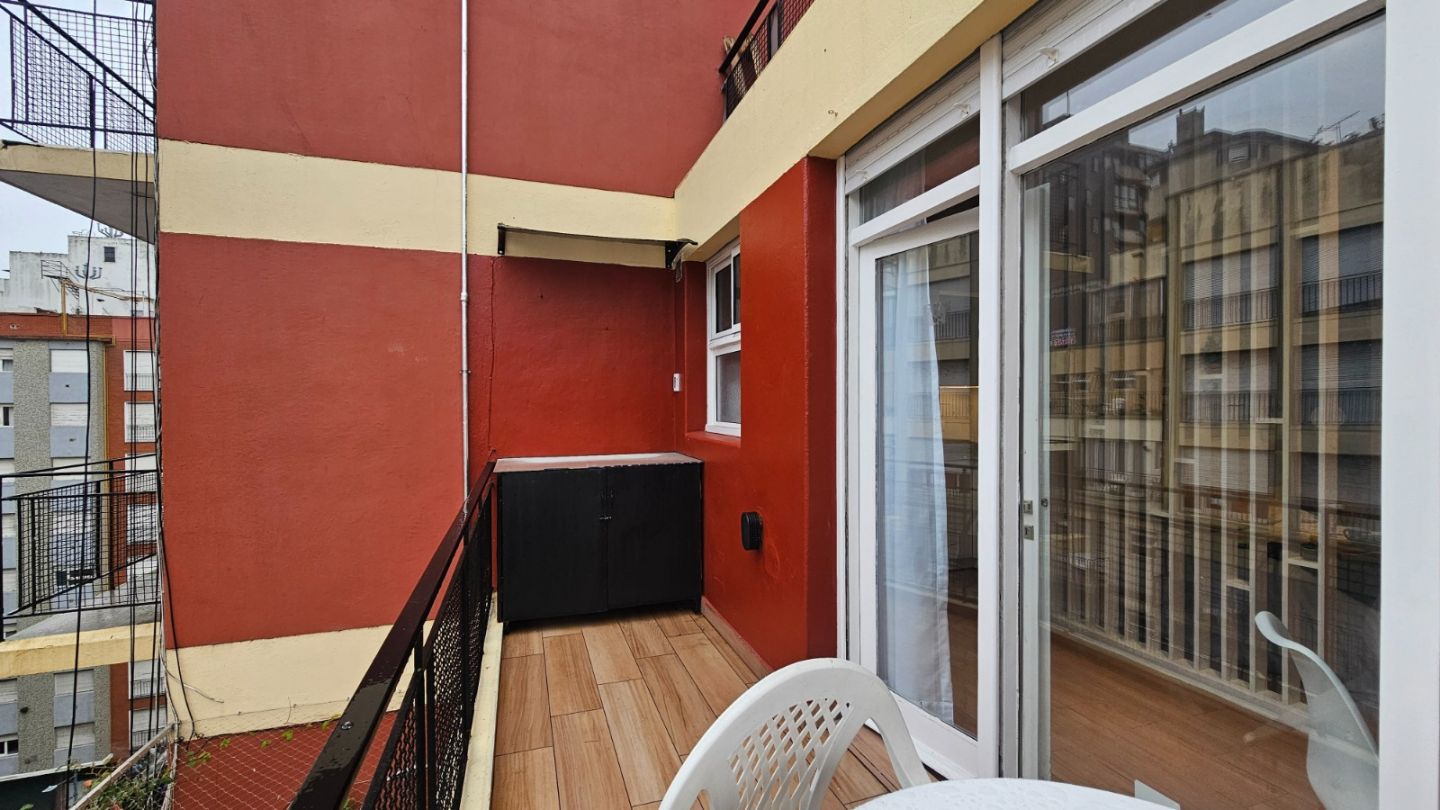 Monoambiente en venta con balcón terraza - Plaza Colón - foto 7