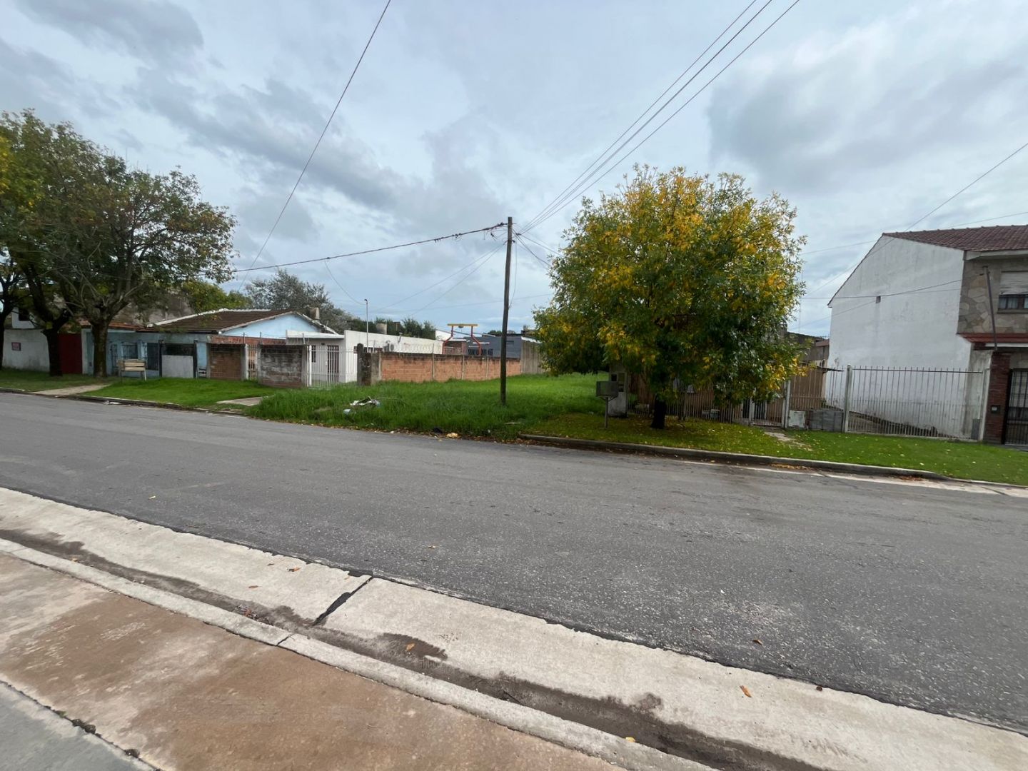 Terreno en venta de 383 m² con todos los servicios - Santa Rita - foto 3