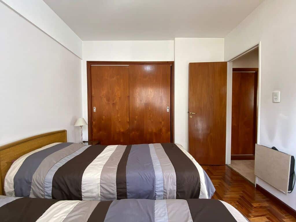 Departamento en alquiler 2 ambientes con cochera - Güemes - foto 9