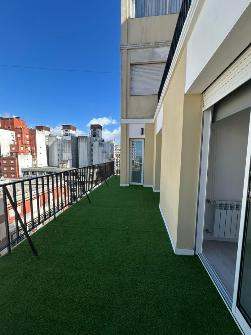 6325604799f4f2b5eae03851607deb8f Departamento en venta 4 ambientes con dependencia y balcón terraza - Centro - foto 11