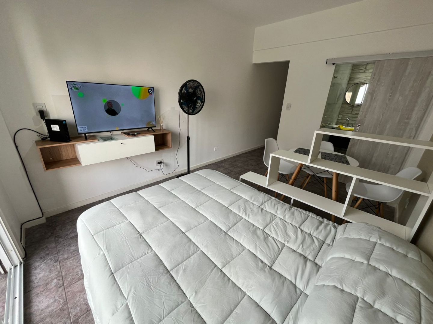 6b7e5225931eae31168b303f79645e90 Monoambiente en venta apto crédito con balcón - Plaza Colón - foto 4