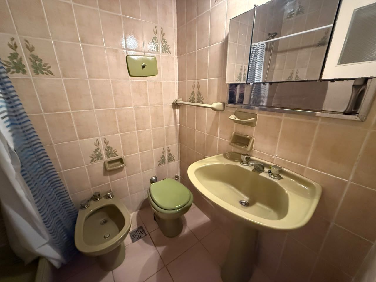 Monoambiente en venta con balcón al frente - Microcentro - foto 6