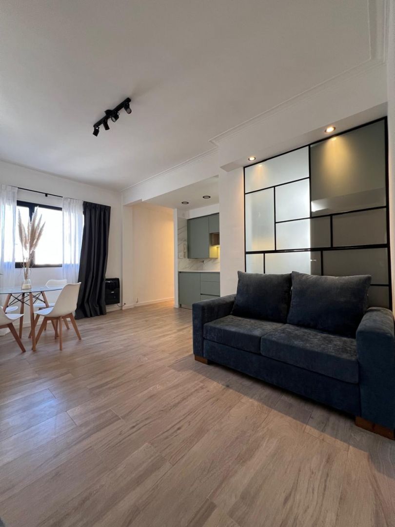 720292606f36a65bfc15fb814dc1e376 Departamento en venta 3 ambientes totalmente reciclado - Plaza Mitre