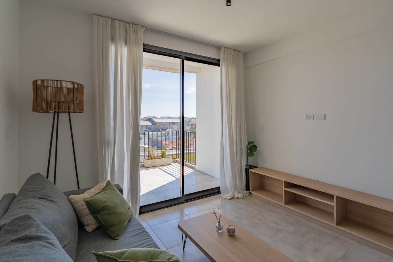 Departamentos en venta 2 ambientes con cochera a estrenar - Villa Primera - foto 3