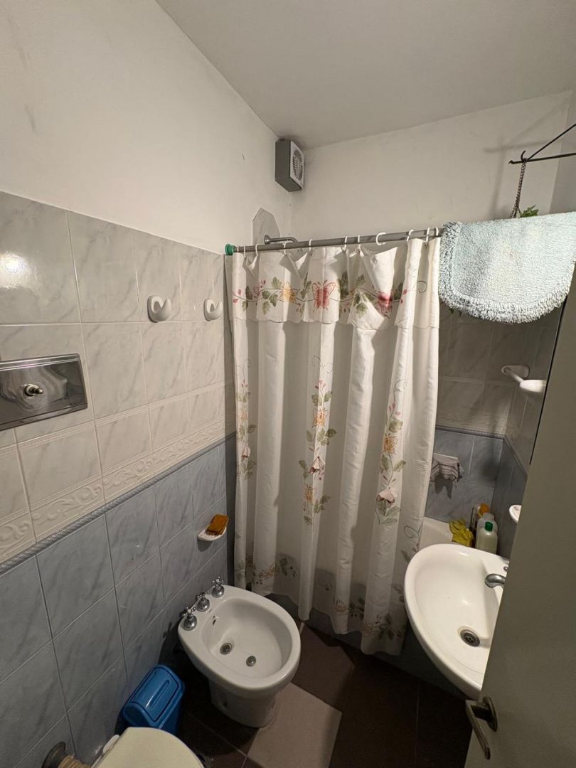 75abb13f06f257f98fd1c3a675739fb4 Departamento 2 ambientes con patio propio y lavadero - Plaza Colón - foto 5