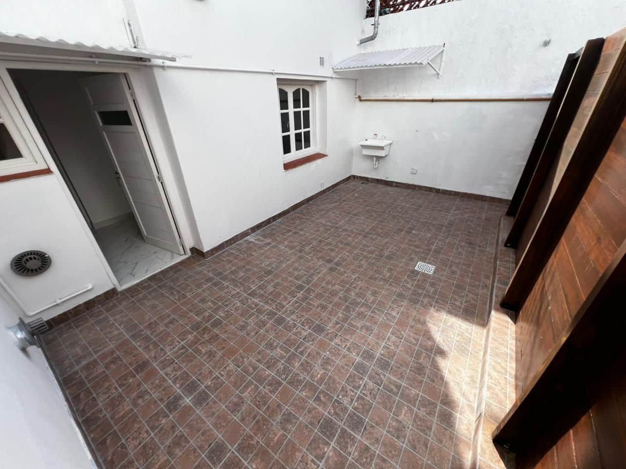 77d3034fff89e5e13eaffdf3509508a3 PH en venta 2 ambientes reciclado con patio - Puerto - foto 10