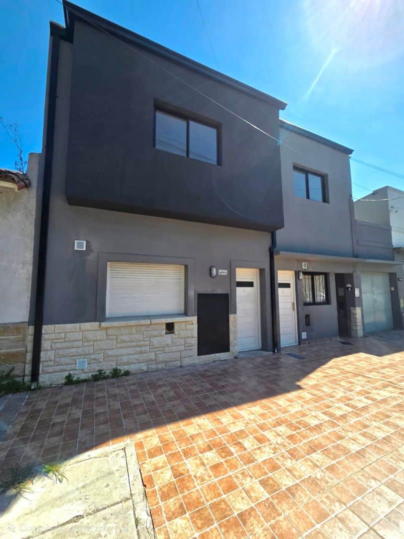 7a061e45f9827dbf2acb7cf0d4a79b2c PH en venta 3 ambientes en dúplex de 60 m² - Don Bosco - foto 9