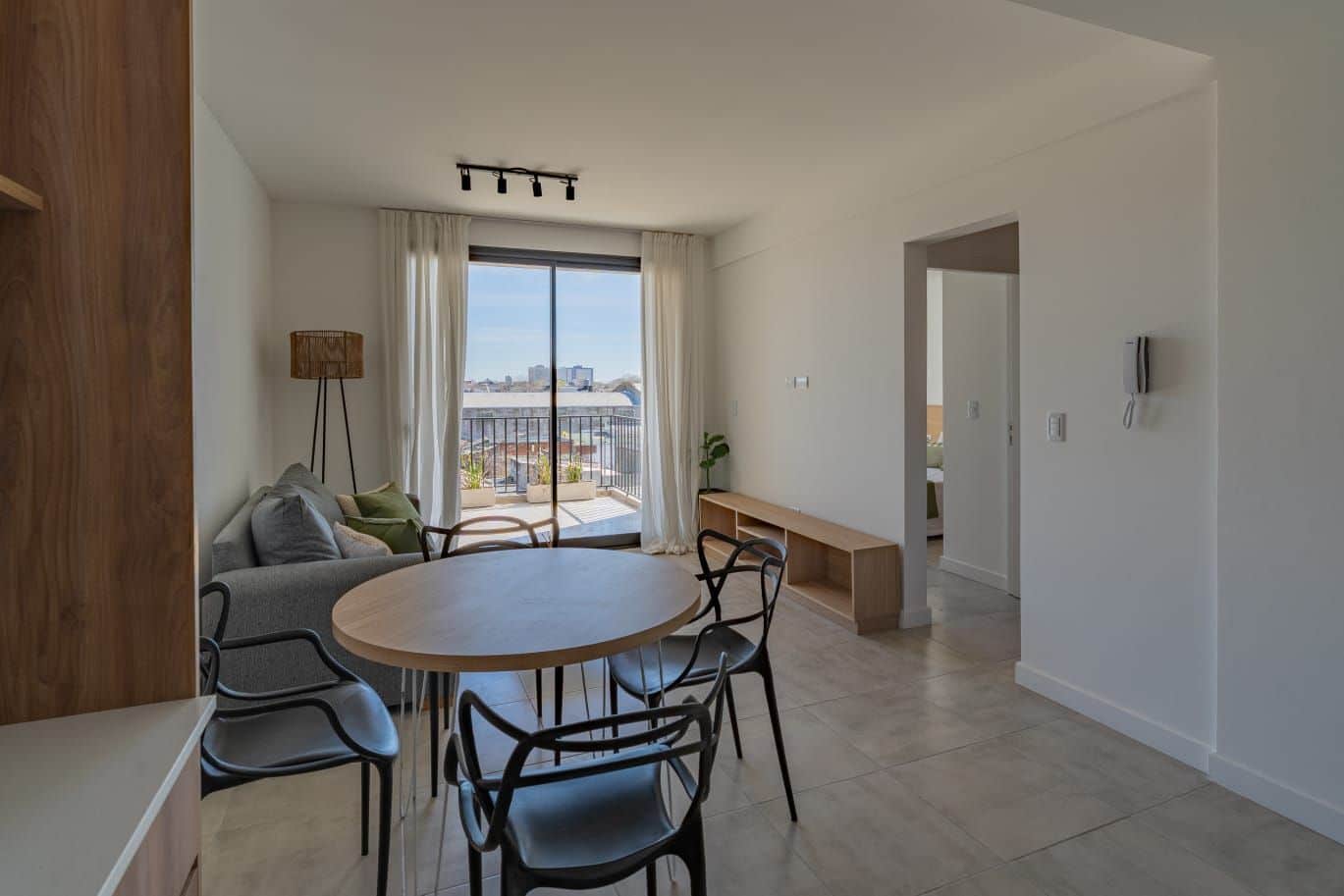 Departamentos en venta 2 ambientes con cochera a estrenar - Villa Primera - foto 8
