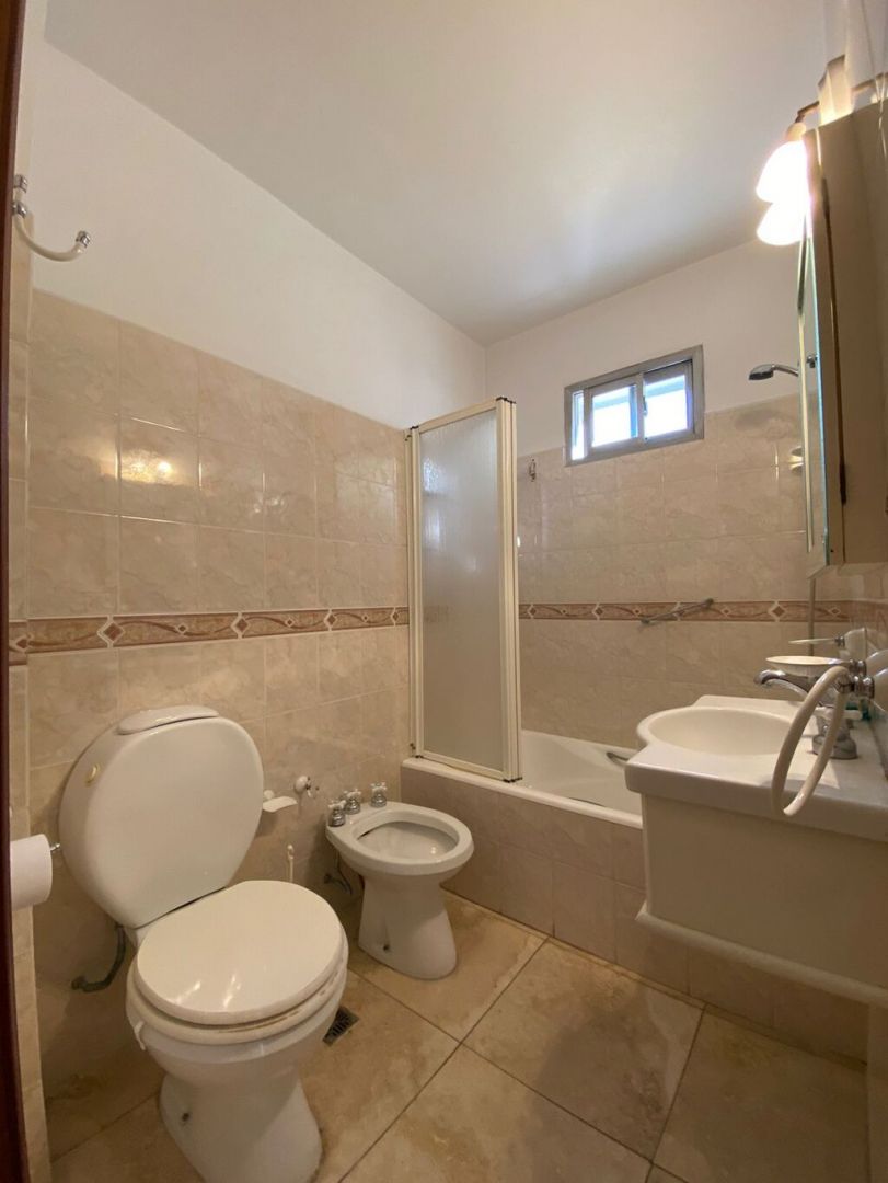 Departamento en alquiler 2 ambientes con cochera - Güemes - foto 10
