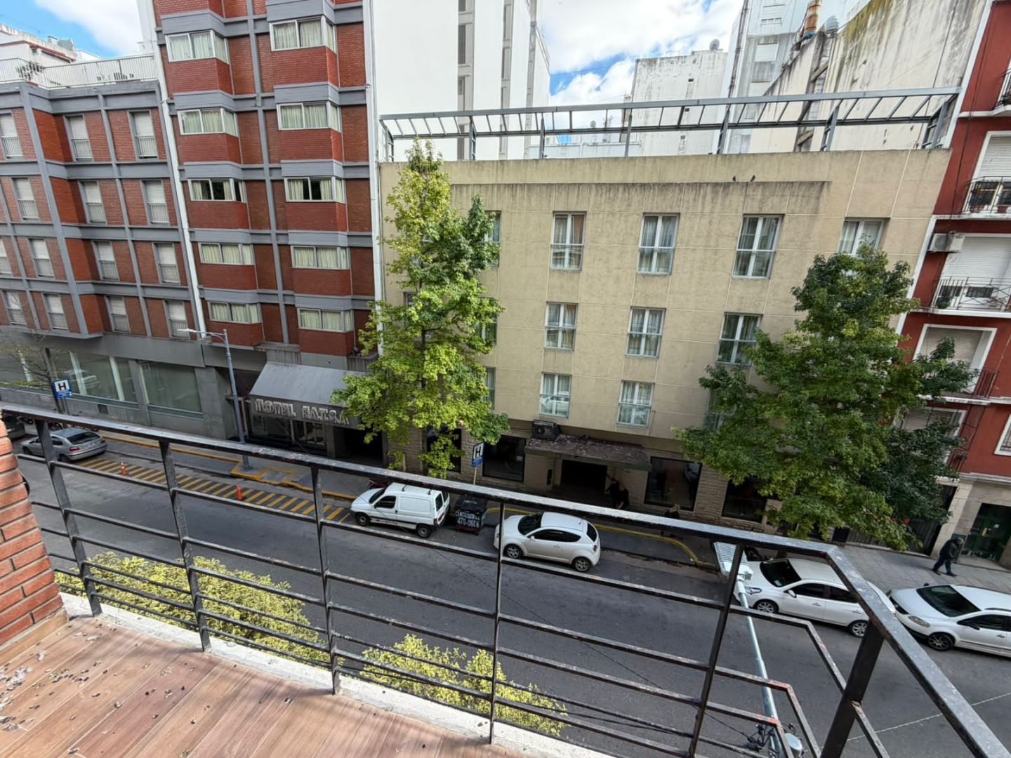 93ab5c2fbe19955d327491b1c228319f Departamento en venta 2 ambientes amoblado con balcón - Plaza Colón - foto 4