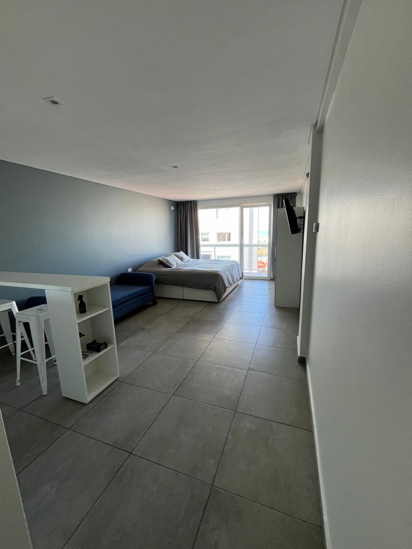 Monoambiente en venta con vista al mar y cochera - Punta Mogotes