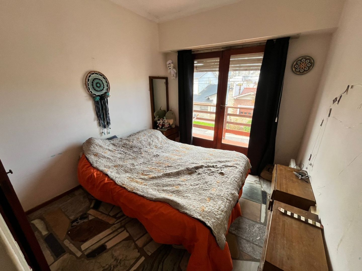 9b6d9b3017b7b8fe6abe3cbc56acceb1 PH en venta 3 ambientes con terraza y dos balcones - La Perla - foto 5
