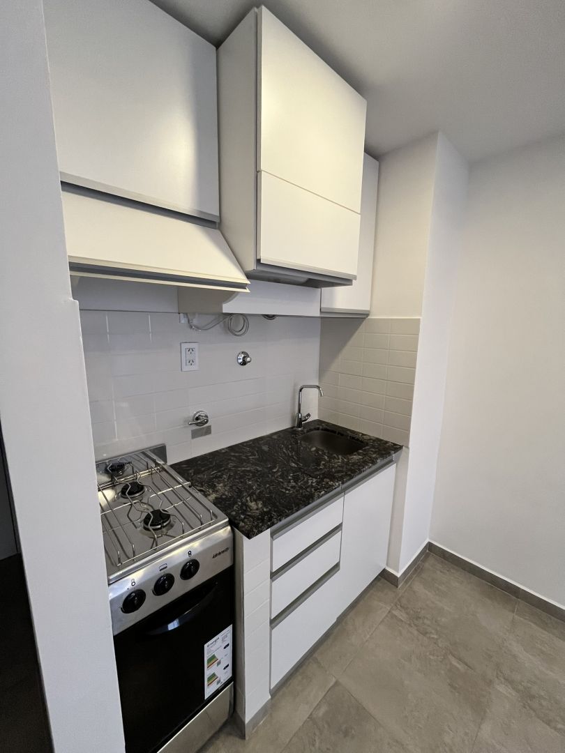 Monoambiente en venta con expensas bajas - Plaza Mitre - foto 6