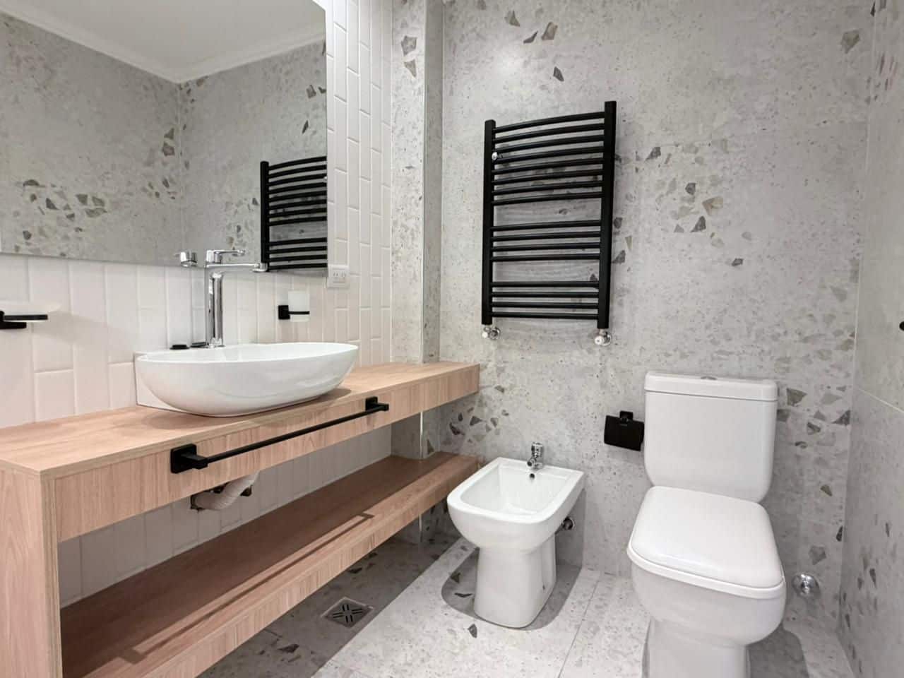 a83c879ee86e0c7e4fdf8e235603b31a Departamento en venta 3 ambientes reciclado con patio - Plaza Colón - foto 6