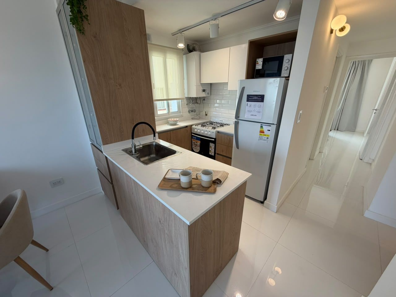 Departamento en venta 2 ambientes con balcón francés - Plaza Colón - foto 4