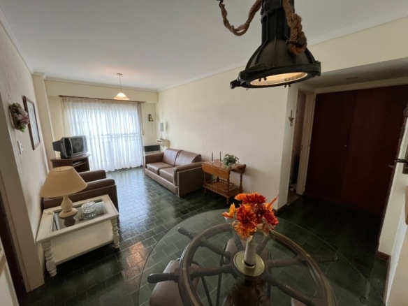 Departamento en venta 3 ambientes con balcón y vista abierta - Playa Varese