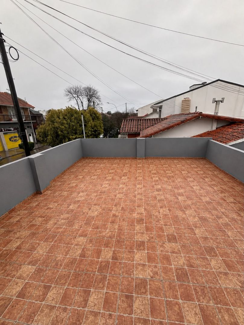 c384ff4186b322d83d0d252727737208 Chalet en venta 3 ambientes en PH con cochera - Zona HPC | Chauvín - foto 7