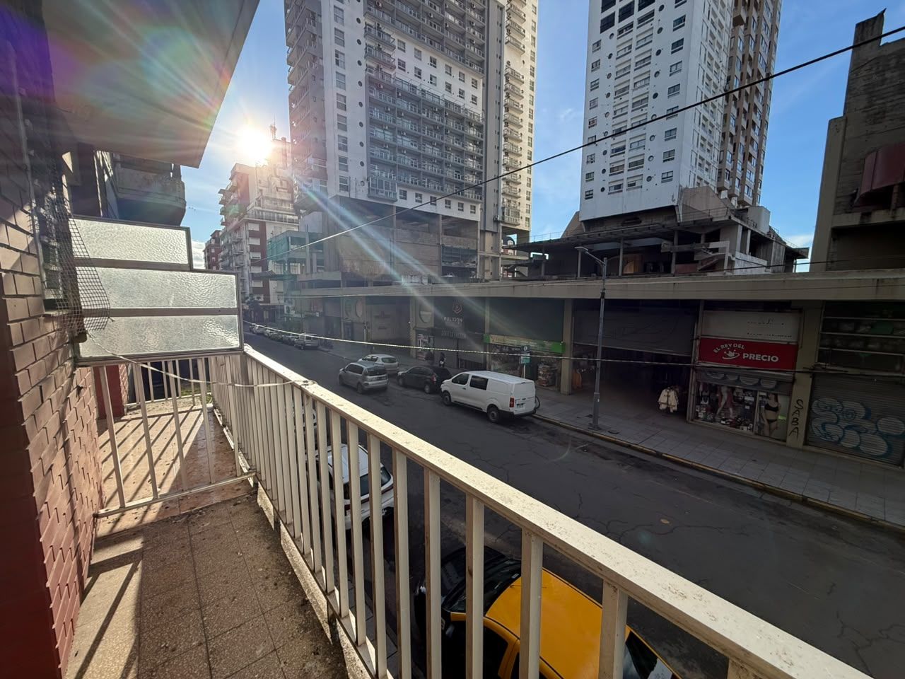 Monoambiente en venta con balcón al frente - Microcentro - foto 2