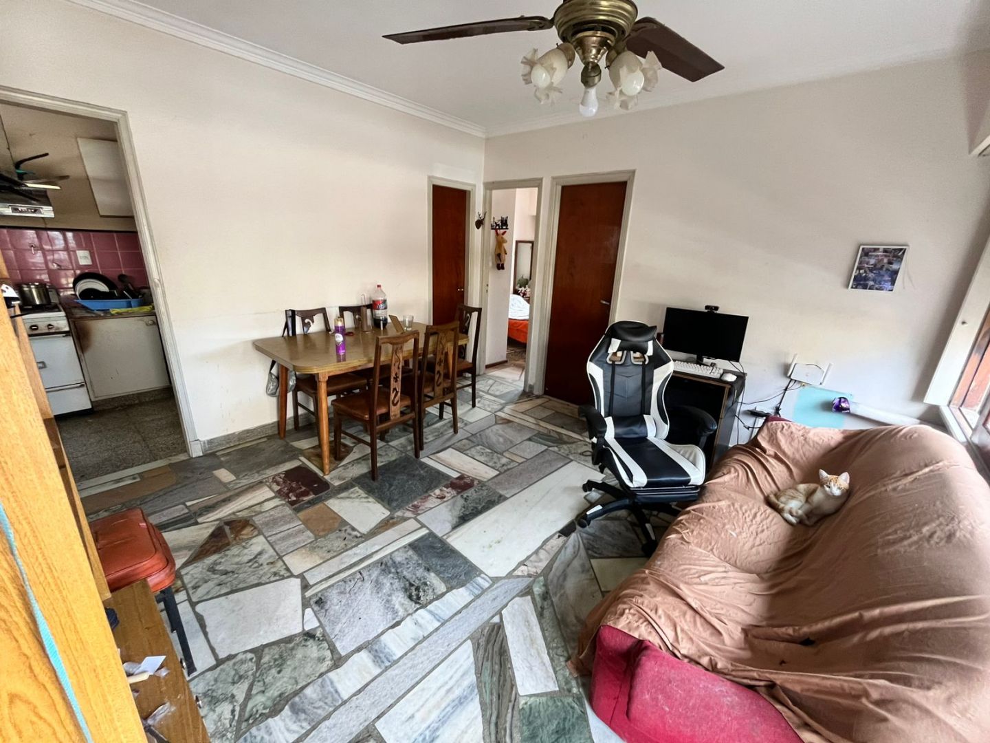 c72ddcdd576ba8a4432077b3e892f347 PH en venta 3 ambientes con terraza y dos balcones - La Perla - foto 2