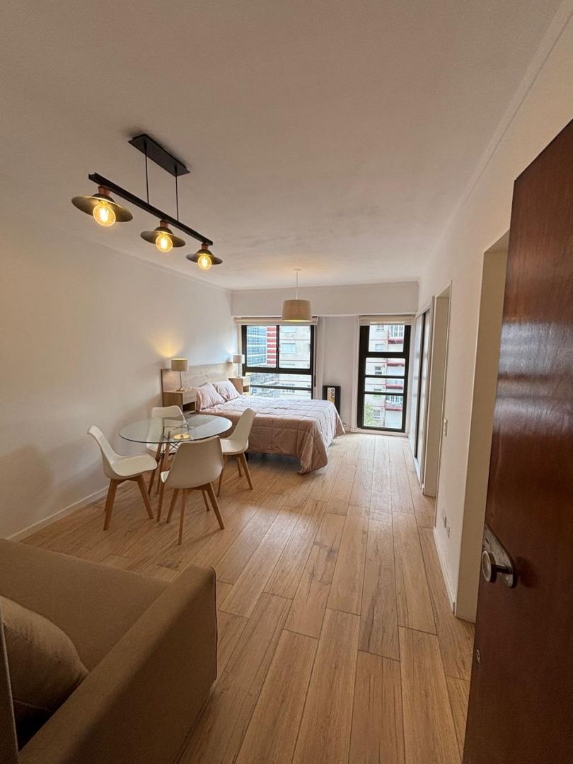 Monoambiente en venta reciclado a 2 cuadras del mar - Punta Iglesia - foto 4