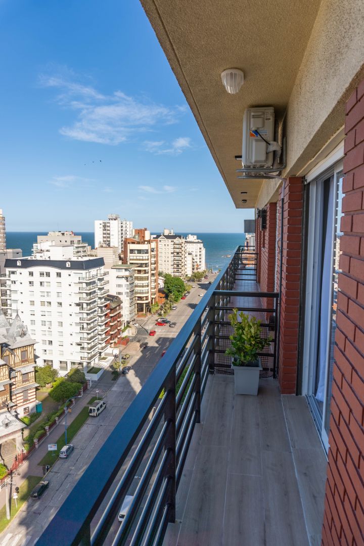 Departamento en alquiler temporario 2 ambientes para 4 con vista al mar y cochera - foto 9