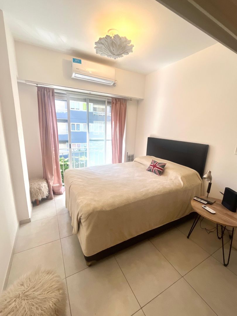 Monoambiente en venta con balcón francés - Plaza Colón - foto 3