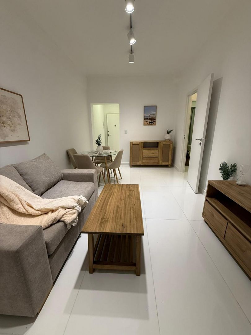 d0e5ac887b39808156fc596708455838 Departamento en venta 3 ambientes reciclado con dos patios - Güemes