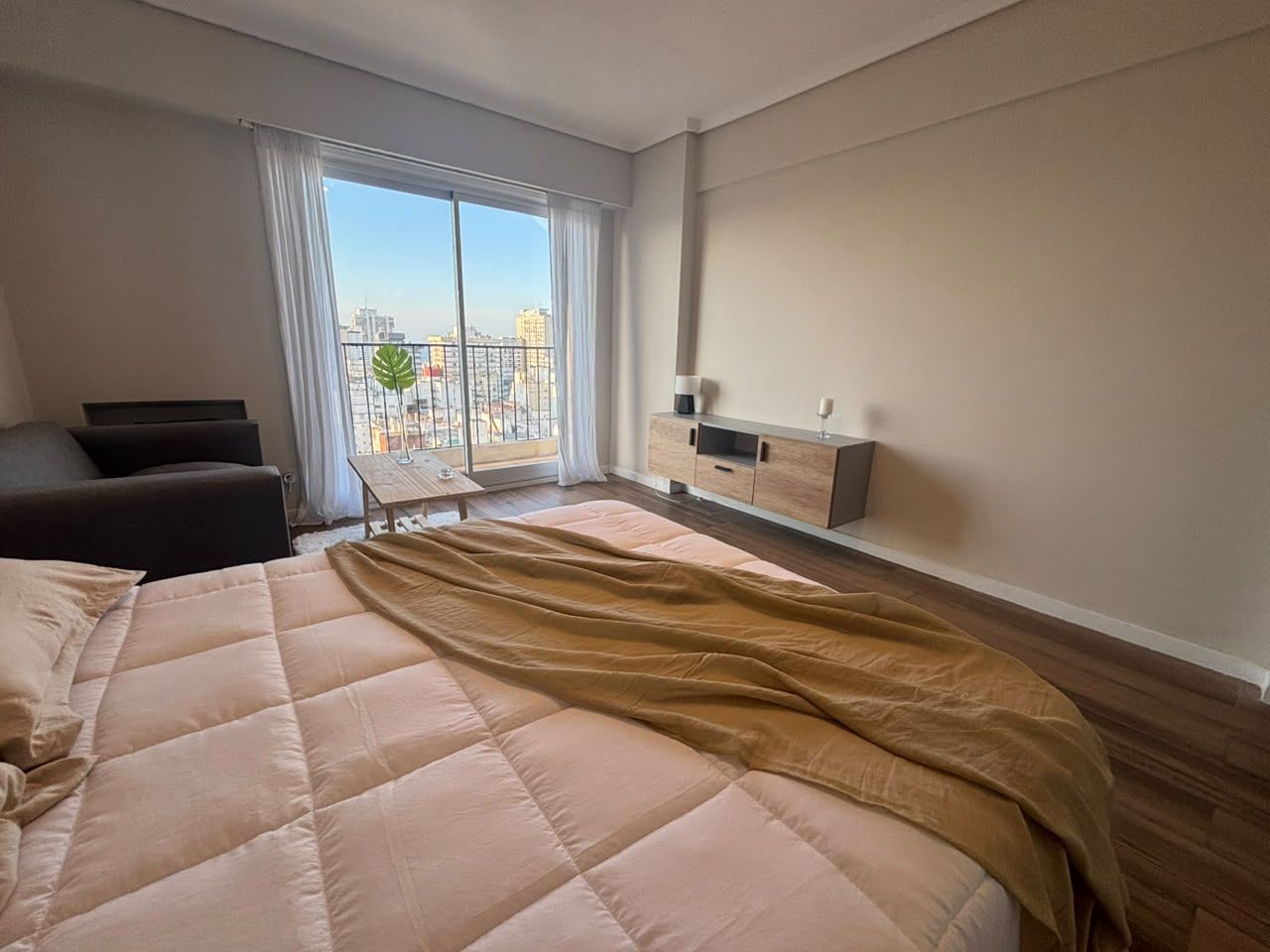 Monoambiente en venta reciclado con vista panorámica - Plaza Colón - foto 2