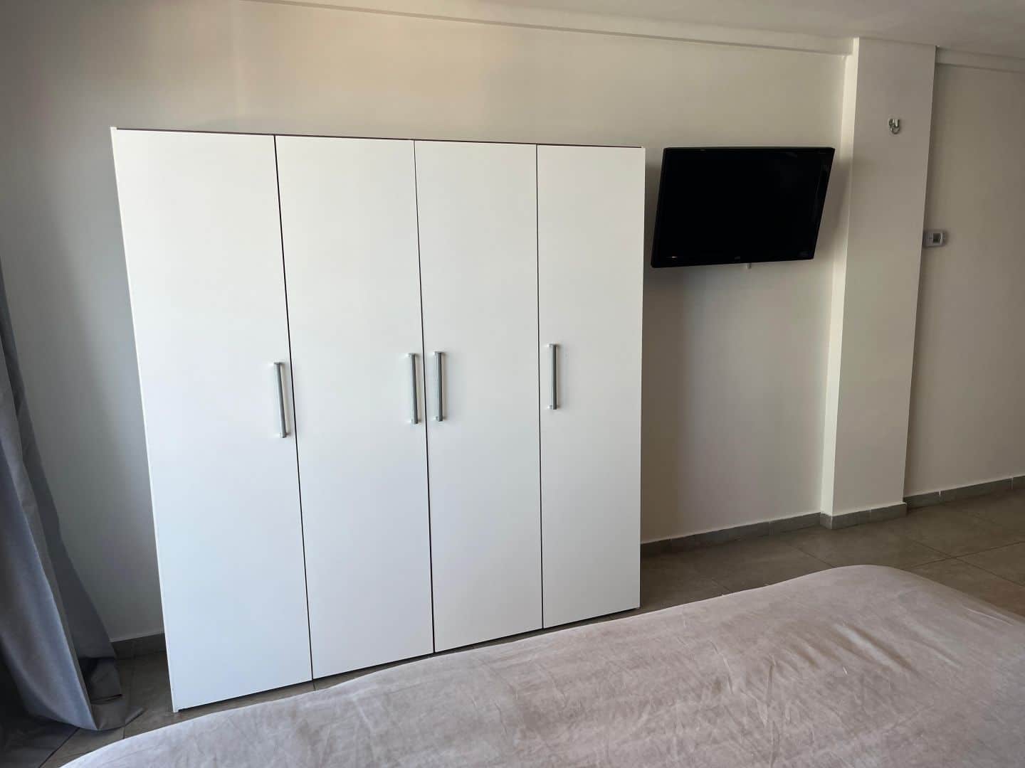 Monoambiente en venta con vista al mar y cochera - Punta Mogotes - foto 6