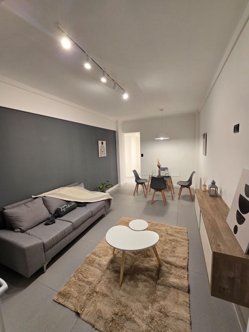Departamento en venta 2 ambientes con dependencia amoblado - Plaza Colón